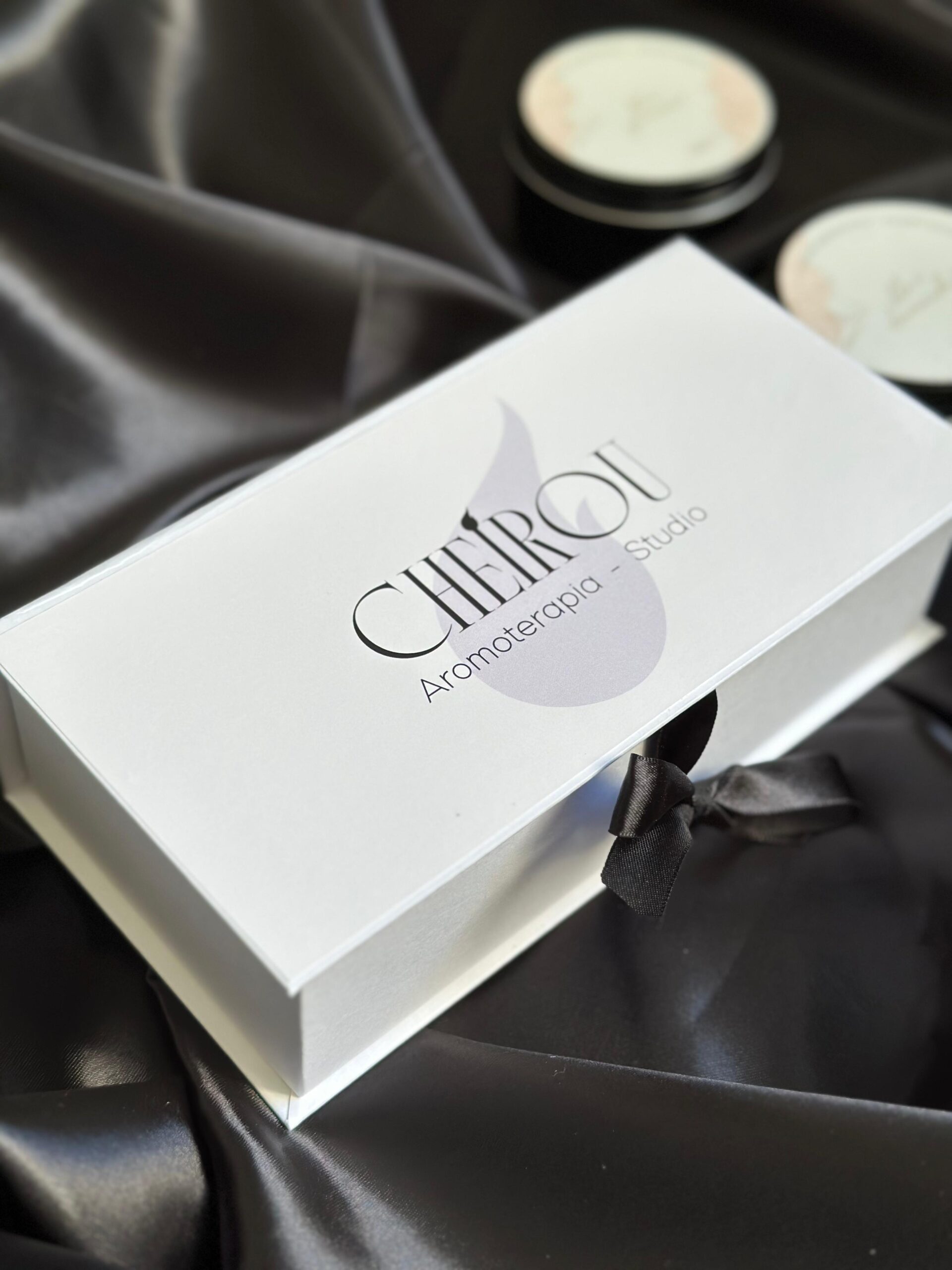 Kit Caixa Cheirou com 2 Velas Travels - 90g